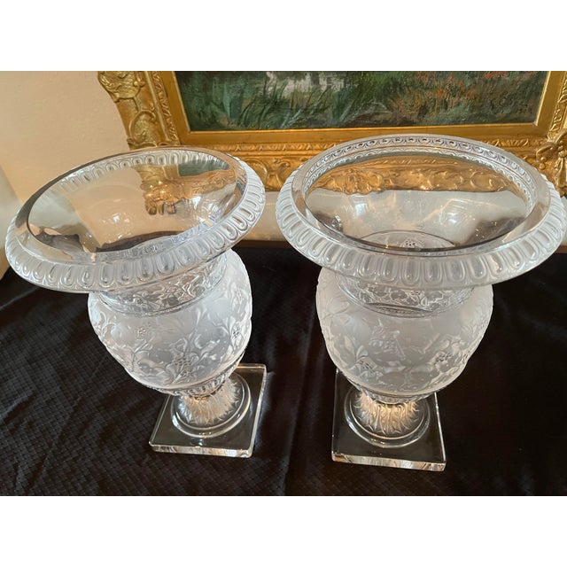 René Lalique 1980s Pair Lalique Crystal Versailles Urns For Sale - Image 4 of 7