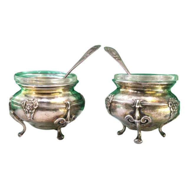 Silver Salt and Pepper Shakers with Glass Cores and Embossed Spoons, Set of 4 For Sale