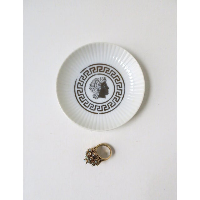 Porcelain Jewelry Dish With Greek-Key Design, Mid-20th Century For Sale - Image 4 of 8
