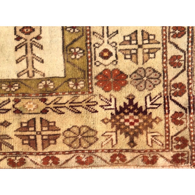 Vintage Turkish Rug Prayer Design | 3'9"x6'4" For Sale - Image 4 of 5
