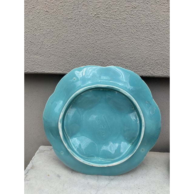 De Sarreguemines French Majolica Oyster Aqua Turquoise Plate Sarreguemines, Circa 1890 For Sale - Image 4 of 4