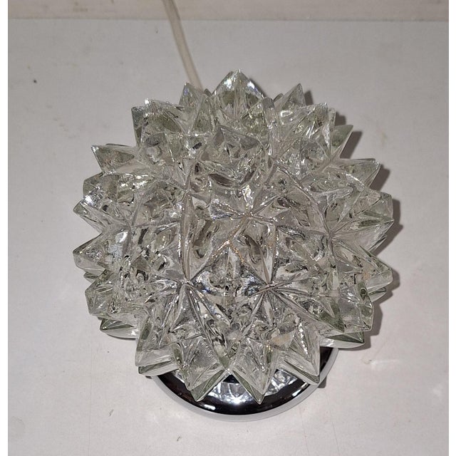 Vintage Table Lamp with Relief Glass Shade in Chrome-Plated Metal Mount, 1970s For Sale - Image 6 of 7