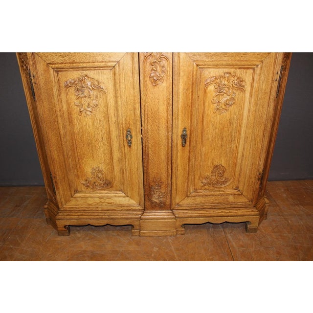 19th Century Buffet in Oak For Sale - Image 3 of 16