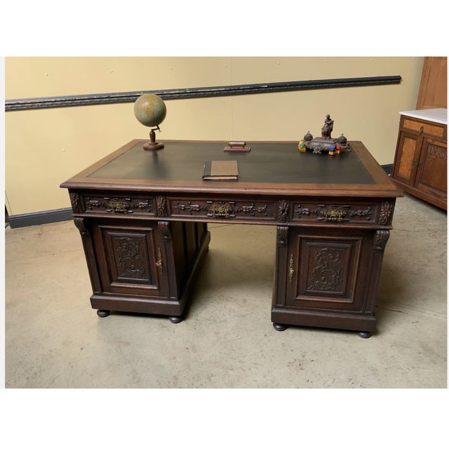 Antique Neo-Renaissance Desk in Oak, 1880 For Sale - Image 14 of 18