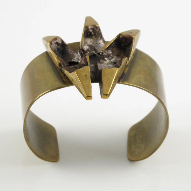 Bronze French Sculptor Henri Nogaret 1960s Brutalist Bronze Cuff Bracelet For Sale - Image 8 of 9