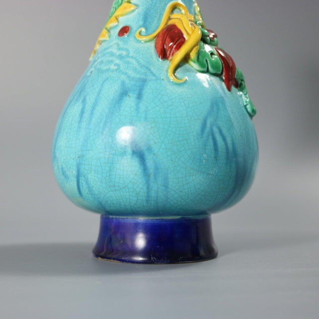 Blue Rare Pair Worcester Majolica Dragon Vases For Sale - Image 8 of 11