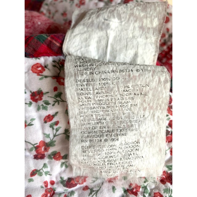 Textile Vintage 1994 Rustic Floral & Gingham Patchwork Twin Size Quilt & Sham For Sale - Image 7 of 12