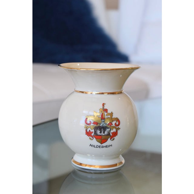 Mid 20th Century Mid 20th Century Gerold & Co. Tettau Porcelain Vase For Sale - Image 5 of 7
