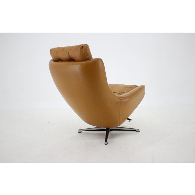 Animal Skin Leather Adjustable Armchair from Peem, Finland, 1970s For Sale - Image 7 of 18