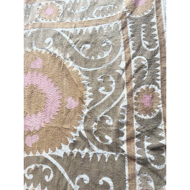 Hand-Embroidered Large Neutral Tan Suzani Bedspread For Sale In New York - Image 6 of 9