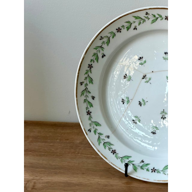 19th Century English Hand Painted Porcelain Serving Dish For Sale - Image 9 of 10