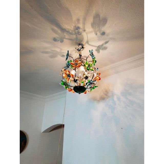 1960s Italian Style Hand-Painted Crystal Flower Globe Chandelier, 3-Light For Sale - Image 9 of 9