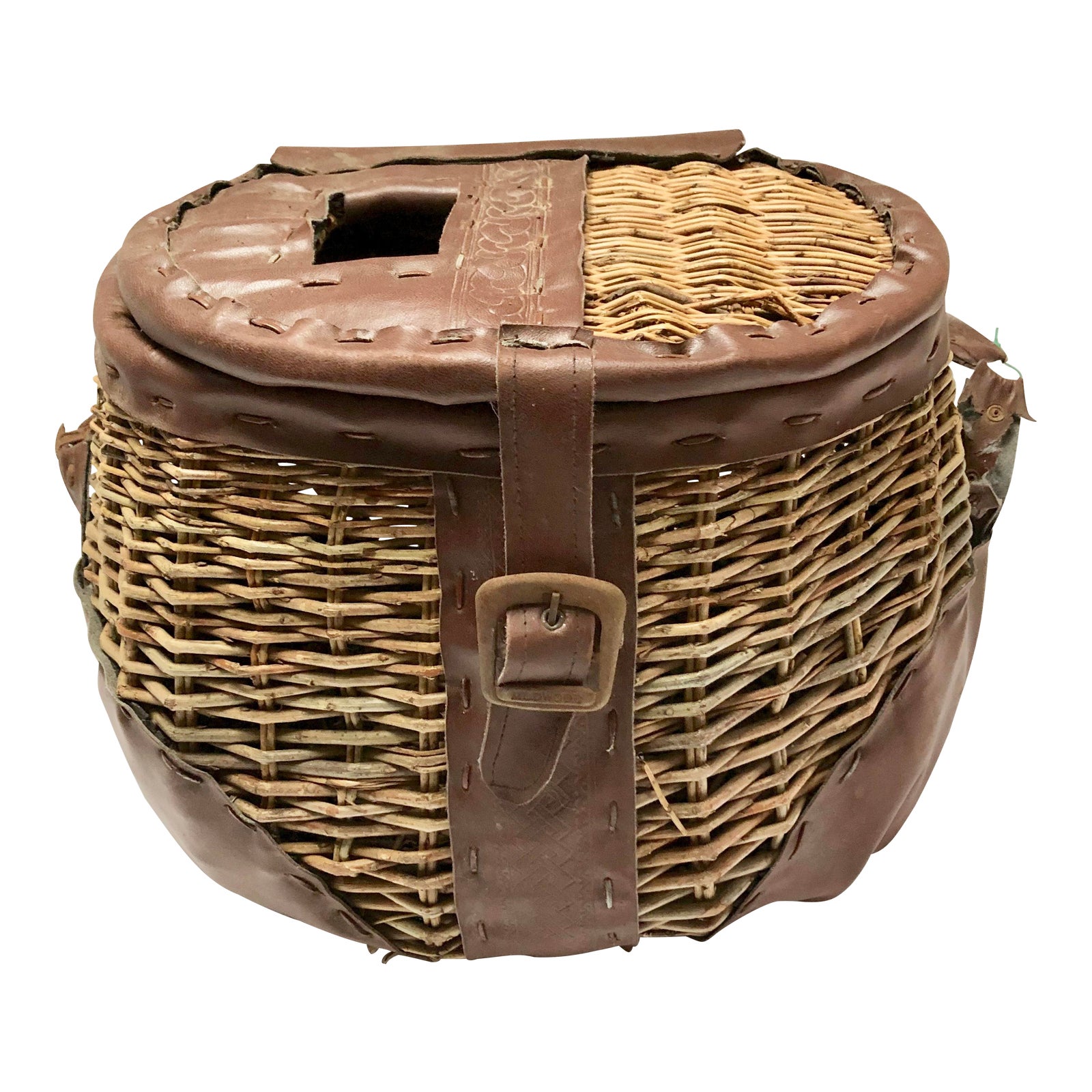 1940s Vintage Handcrafted Creel Fishing Basket Chairish