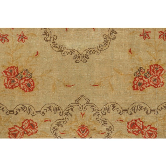 Traditional Vintage Turkish Rug in Golden-Beige With Large Floral Medallion - Rug & Kilim For Sale - Image 3 of 8