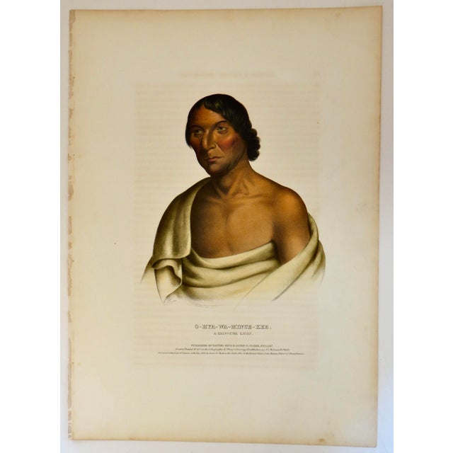 "O-Hya-Wa-Mince-Kee, "Chippewa Chief" McKenney & Hall Hand Painted Litho c.1843 For Sale - Image 4 of 9
