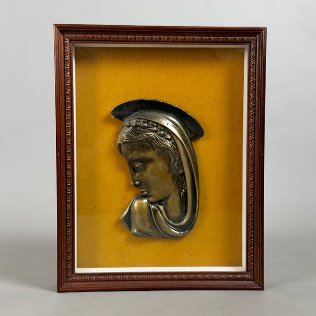 Venditti, Madonna Bronze Bas-Relief Sculpture, 1950s, Bronze and Wood For Sale - Image 11 of 11