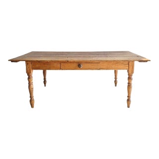 Late 19th Century Late Victorian Polished Pine Farmhouse Dining Table With Single Drawer For Sale