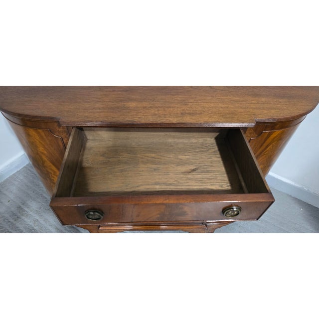 Wood Small Mahogany Bowed Sideboard, 1920 For Sale - Image 7 of 13