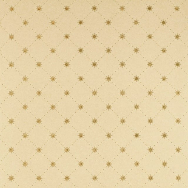 Sample - Schumacher Cooper Star Wallpaper in Alabaster For Sale