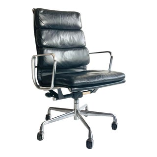1990s Herman Miller Soft Pad Executive Chair For Sale