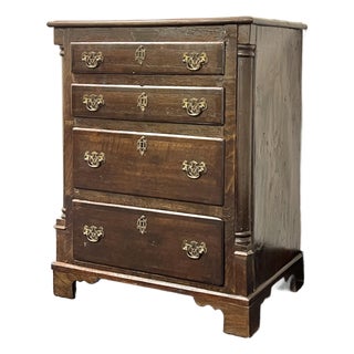 18th Century English Georgian Oak Bachelor’s Chest For Sale