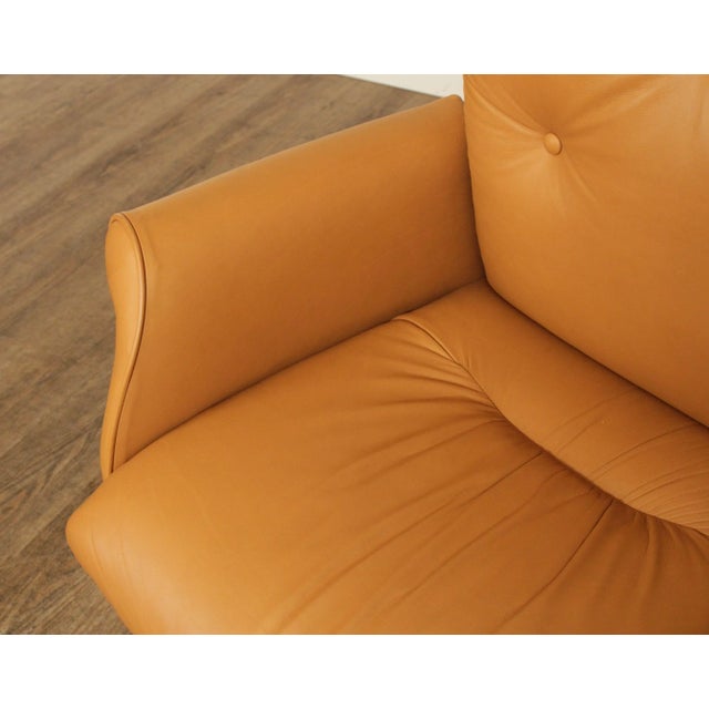 Leathercraft Tufted Leather Executive Office Armchair (C) For Sale In Philadelphia - Image 6 of 13