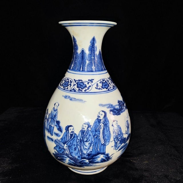 Vintage Blue and White Porcelain Yuhuchun Vase With Figural Scene For Sale - Image 4 of 8