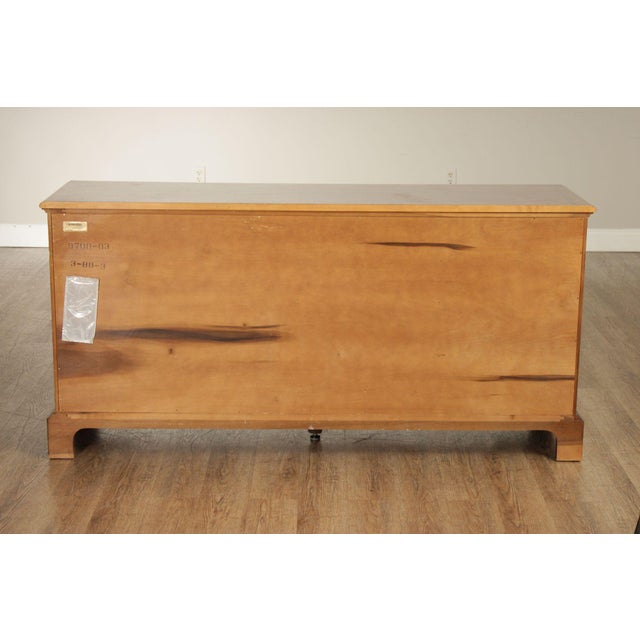 Henredon Aston Court Georgian Style Burled Mahogany Ten Drawer Dresser For Sale - Image 15 of 18