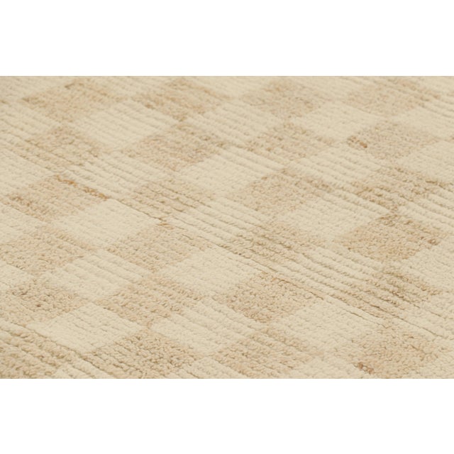 Looking for a custom size? For more information on customization capabilities, please reach out to custom@chairish.com....