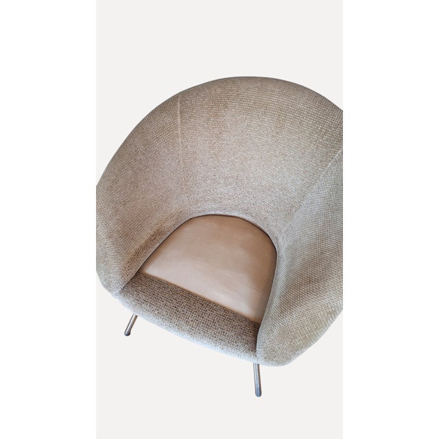 Light Yellow Lounge Chairs in Bouclé Fabric with Brass Feet, Italy, 1950s, Set of 2 For Sale - Image 8 of 9