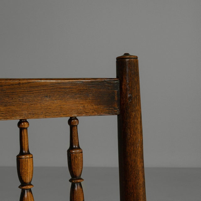 Wood 19th Century English Yorkshire Oak Spindle-Back Armchair For Sale - Image 7 of 18