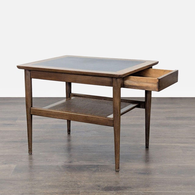 American of Martinsville Vintage American of Martinsville Mid-Century End Table For Sale - Image 4 of 8