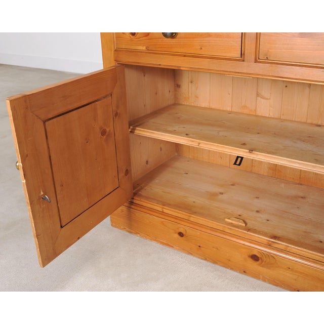 Country English Georgian Pine Bookcase Astragal Glazed Doors For Sale - Image 12 of 18