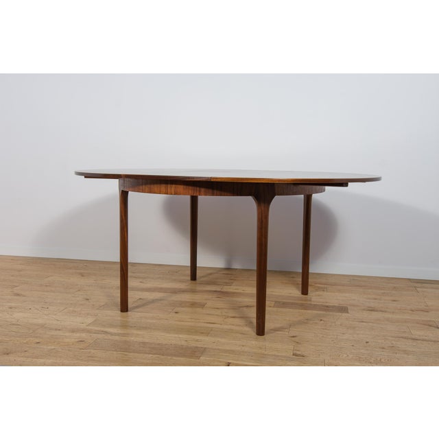 Mid-Century Round Rosewood Extendable Dining Table from McIntosh, United Kingdom, 1960s For Sale - Image 9 of 17