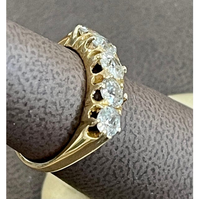 5 Diamonds, Unisex 1-Row Diamond Band Ring in 14 Karat Yellow Gold For Sale - Image 9 of 18