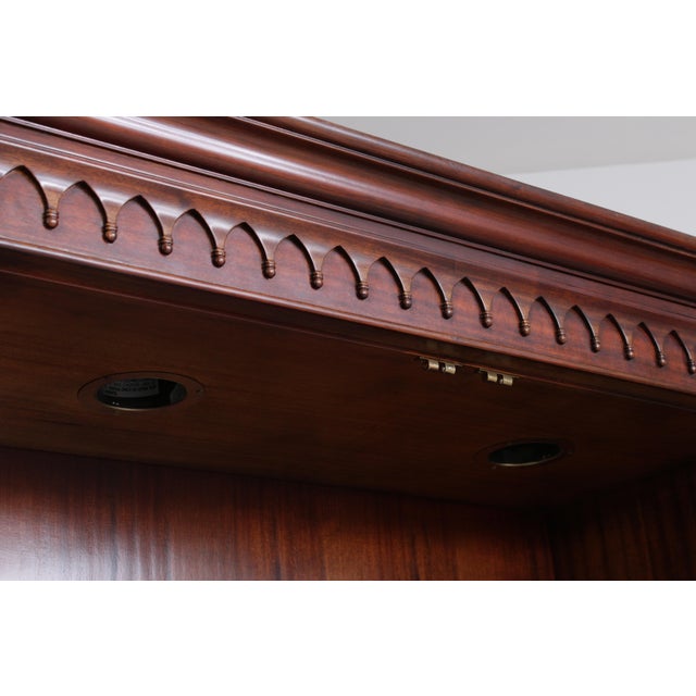 Wood Maitland Smith Mahogany Georgian Style Breakfront For Sale - Image 7 of 18