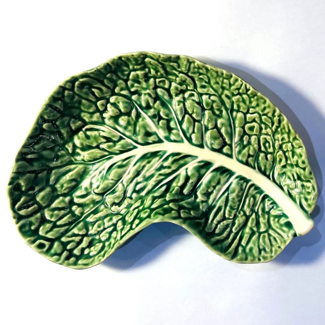 1990s Bordallo Pinheiro Green Cabbage Ware Crescent Shaped Salad Plate - Vintage For Sale - Image 5 of 9