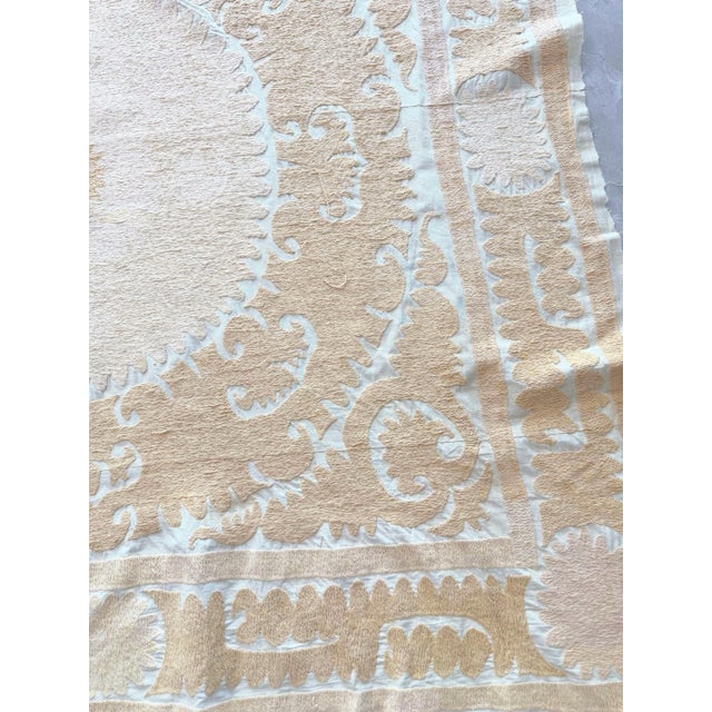 1960s Neutral Tan Central Asian Suzani Tribal Textile For Sale - Image 5 of 9