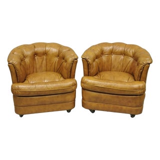 Vintage Classic Leather Chesterfield Brown Tufted Leather Barrel Club Chair Pair For Sale
