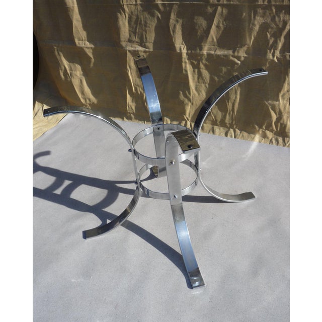 Glass and Chrome Dining Table, 1970s For Sale - Image 4 of 9