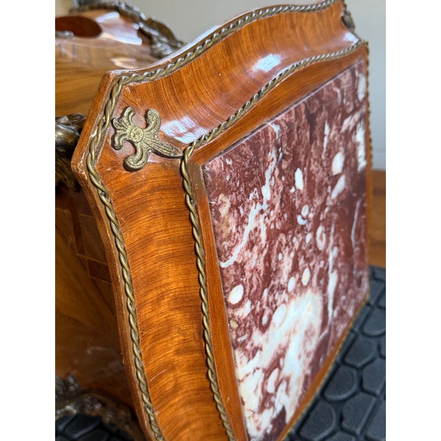 Antique French Louis XV Style Marble-Top Parquetry Jardinière Stand With Bronze Mounts For Sale In San Francisco - Image 6 of 11