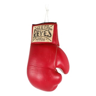 Vintage Cleto Reyes Big Size Boxing Glove For Sale