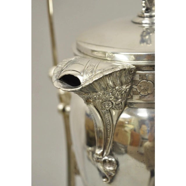 Wilcox Silver Plate Co. Antique Wilcox Silver Plated Victorian Ornate Tilt Stand Water Lemonade Pitcher For Sale - Image 4 of 12