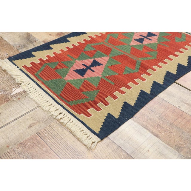Vintage Persian Shiraz Kilim Rug - 02'00 X 03'00 For Sale In Dallas - Image 6 of 9