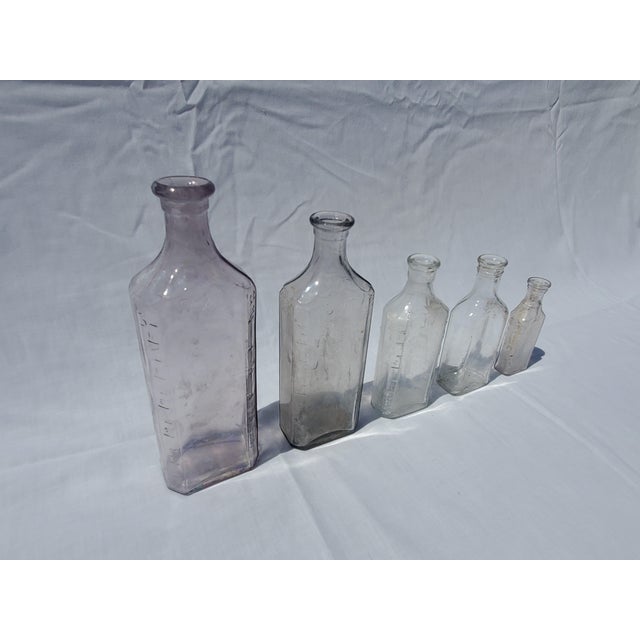 Late 19th Century Antique Apothecary / Pharmacy Bottle Collection – Lavender & Clear Glass – 1800s/1900s For Sale - Image 5 of 5