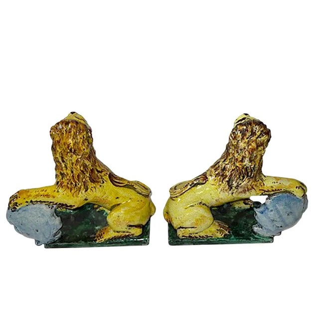 1990s Vintage Ceramic Italian Lions - a Pair For Sale - Image 4 of 6