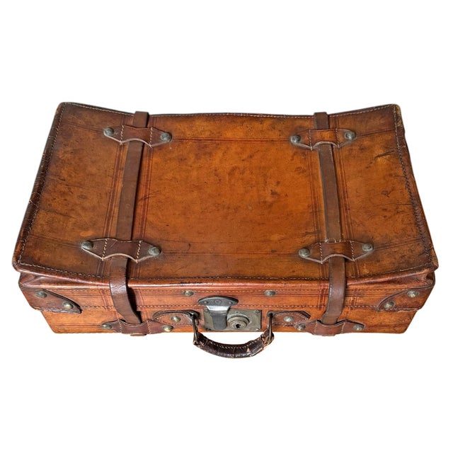 1900 - 1909 Petite Edwardian Leather Suitcase For Sale - Image 5 of 12