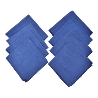 Blue Cloth Dinner Napkins – Classic Tabletop Dining Entertaining Linens - Set of 8 For Sale