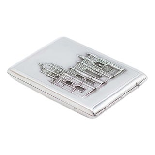 Plain Silver Cigarette Case with Reliefs For Sale