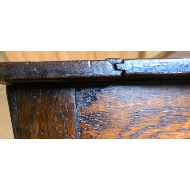 Late 17th Century English Oak Side Table With Spiral-Turned Legs and Scalloped Frieze, Circa 1680–1700 For Sale - Image 11 of 18
